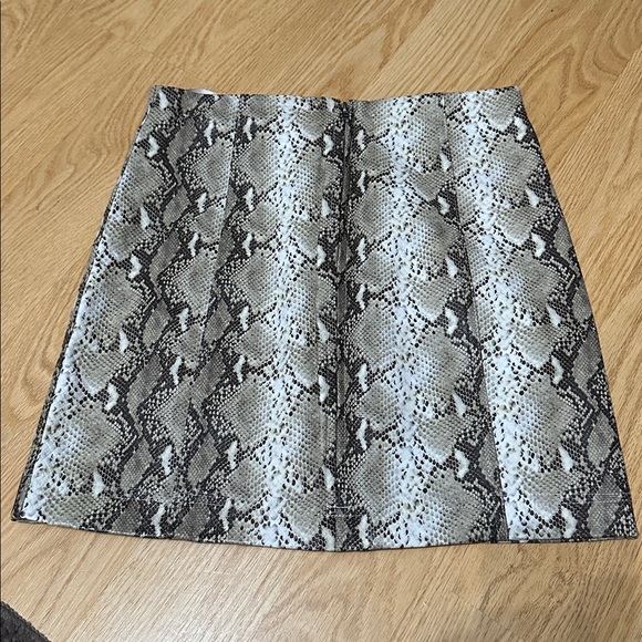 Wild Honey Snake Pattern Mini Skirt - Picture 2 of 4